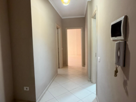 SHITET APARTAMENT 2+1+2 | PALATET ÇABEJ – YZBERISHT