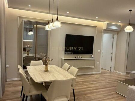Jepet me qira apartament 2+1+2+post parkimi, Rezidenca Paralel Living, Don Bosko.