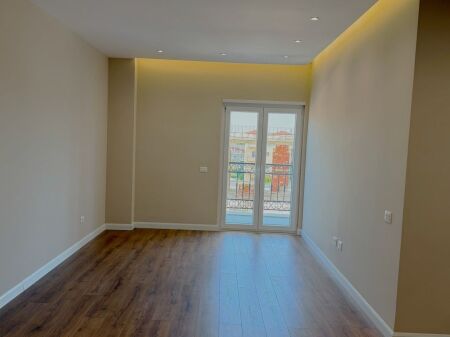  **1+1 INVESTED APARTMENT FOR SALE – PORTA TIRANA E RE, SAUK** 