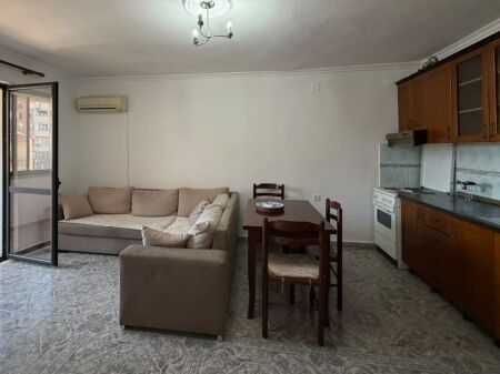 Apartament  1+1 ne shitje      [ID LM 233]