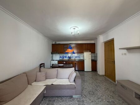 SHITET APARTAMENT 1+1+BALLKON "TE STACIONI I TRENIT" 13000000 LEKE