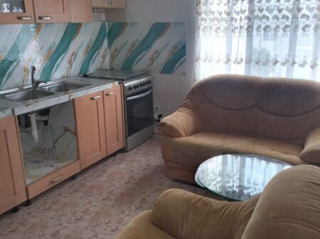APARTAMENT ME QERA 1+1 SELITE 50.000 LEKE FH-97363