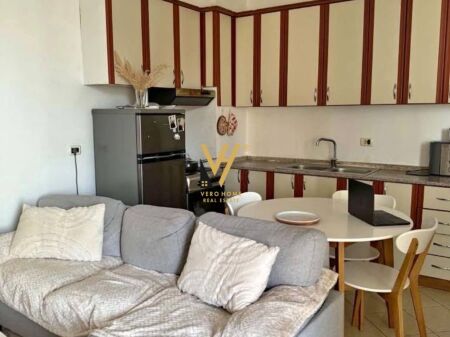 JEPET APARTAMENT 1+1+BLK ME QIRA TE ISH PARKU 55.000 LEKE