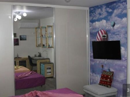 🏡 APPARTAMENTO 1+1 IN AFFITTO – ISH BLLOK, TIRANA