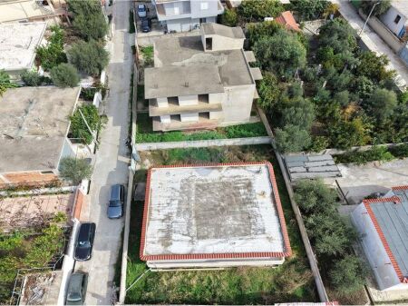  SHTËPI PRIVATE NË SHITJE – VLORË  Pranë ish-Fabrikës së Tullave
