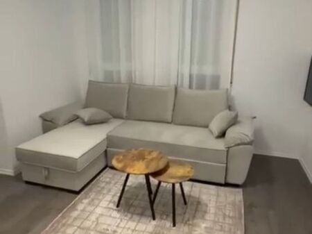 APARTAMENT 1+1 40,000 LEKE UNIVERS CITY