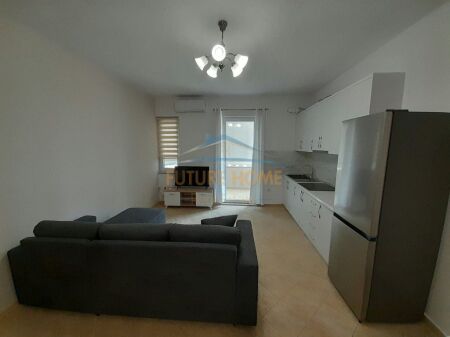 Qera, Apartament 2+1, Rruga e Kavajës, Tiranë. PLUS75078
