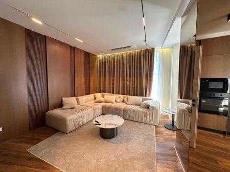 Qera, Apartament 3+1+2 Poste parkimi, Lake View Residence, Tirane.