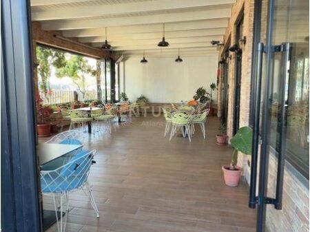 BAR IN AFFITTO A LUNGO TERMINE – INGRESSO DI DURRËS, VICINO A GALAKTIK