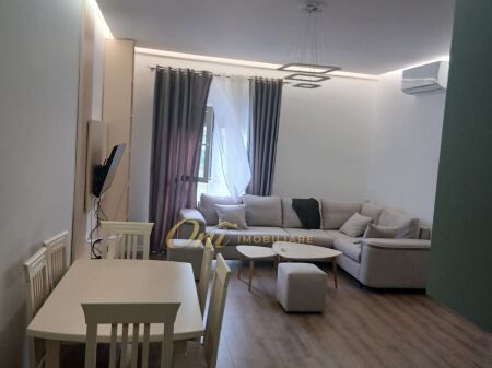 SAUK APARTAMENT PER QERA 2+1