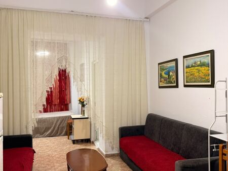 Vasil Shanto/tek Gjimanzi Besnik Sykja, jepet em qera apartament 1+1.