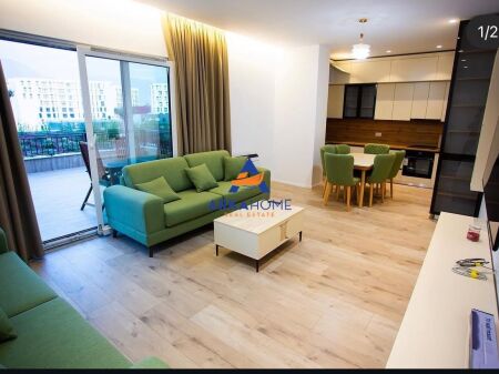 AFFITTASI APPARTAMENTO 2+1+BALCONE "EMERALD CENTER, RR 5 MAJ" 100.000 LEKE