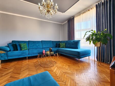 2+1 Apartment for Sale on Dibra Street. ID 5773