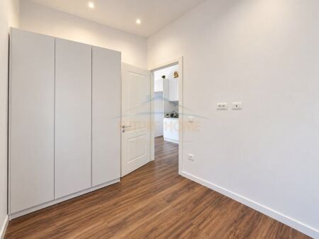 For sale, Apartment 1+1, Dry Lake, Tirana