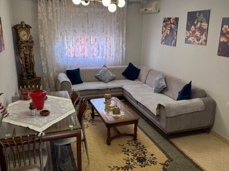 Apartament 2+1 me Qira Xhamlliku Tirane