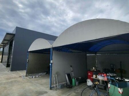 WAREHOUSE + CAR WASH + PARKING FOR RENT | YRSHEK