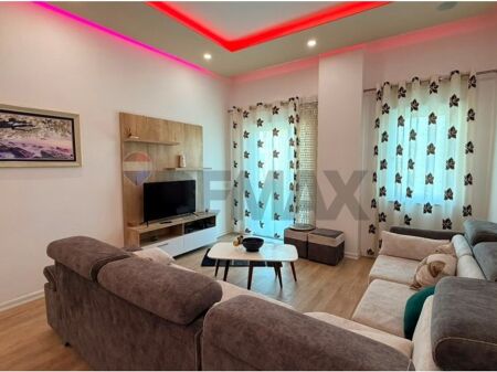 Apartment 2+1+2 for sale, Dry Lake.