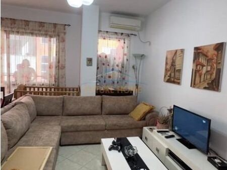 Shitet, Apartament 2+1+Post Parkimi, Kodra e Diellit