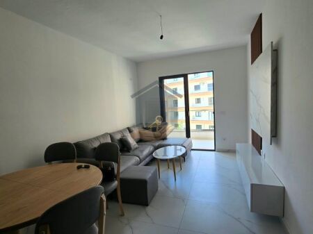 SHITET APARTAMENT 1+1 ME GARAZH – GOLEM