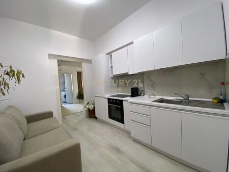 RENT APARTMENT 1+1 IN BLLOK NEAR THE UNIVERSITY BOOKSTORE