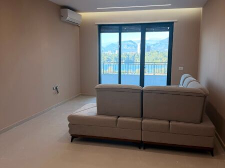 affittasi 1+1 al Lago Secco (senza montagna)