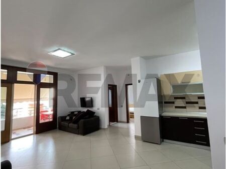 Apartament - Për Qira - Kodra e Diellit, Tiranë