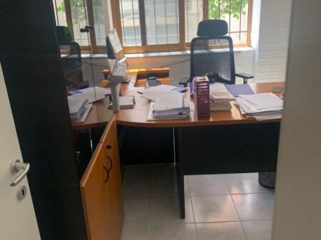 Shitet apartament 1+1 në zonën e Stadiumit Dinamo!