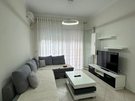 APARTAMENT 2+1+2 ME QIRA | KOPSHTI BOTANIK