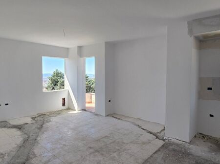 Appartamento 2+1 in vendita in Via Sotir Caci, Fresk ID 5768