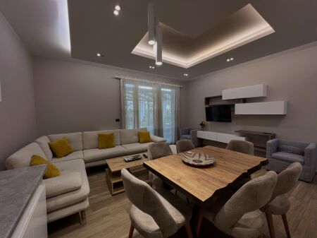 Apartament me qira 2+1 me Teg