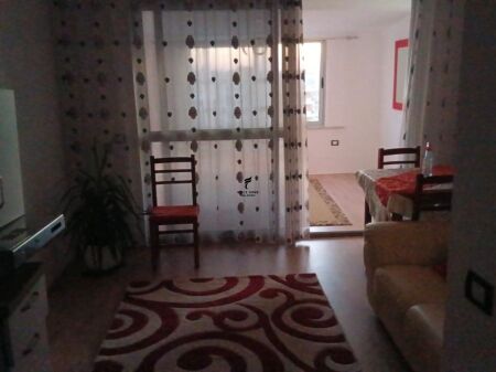 APARTAMENT ME QERA 1+1 FRESKU 35.000 LEKE FH-97507