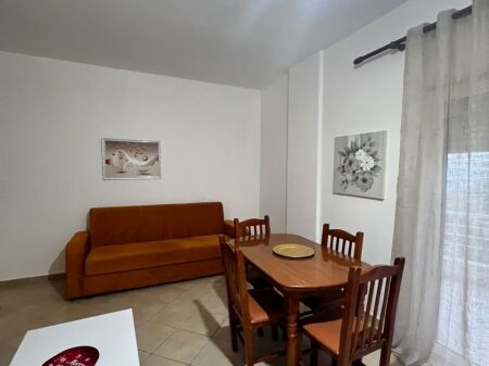 JEPET ME QERA APARTAMENT 1+1 PRANE PISTA KOSOVA,PLAZH, DURRES