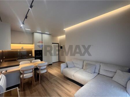 Apartment - For Rent - Tirana Golden Park