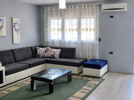Appartamento in Affitto 1+1 Vicino a Via Kavaja (ID B211501) Tirana