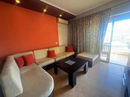 2+1 apartment for rent at Fusha e Aviacionit