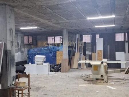 Shop for Rent on Jordan Misja Street – 150 m² 600 € /Month