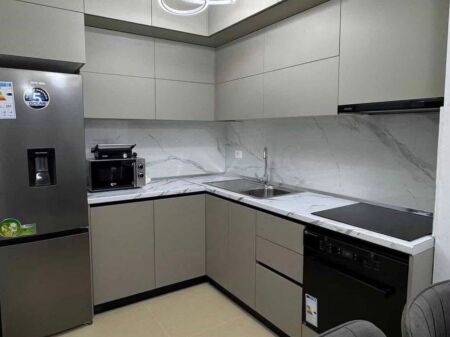 Jepet me qira apartament 2+1 te Ish-Parku pranë Report Tv!
