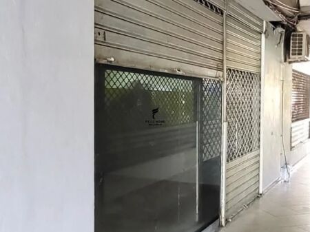FOR SALE 3 SHOPS 21 DECEMBER 32,000,000 LEKE FH-97739