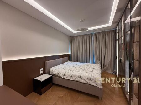 We sell a luxury apartment, at the Lake View Residence!