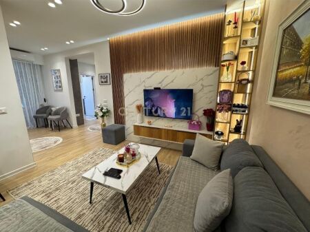 SHITET APARTAMENT 2+1 | ASTIR, TE FRATARI