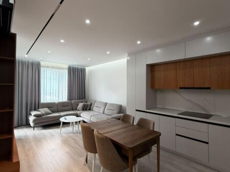 🏡 APARTAMENT 2+1 ME QIRA – UNIVERS CITY
