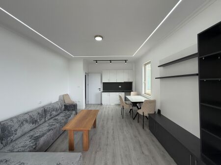 Shitet, Apartament 2+1, Në Plazh Iliria,Durres