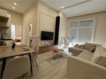 Apartament 2+1 me qera Qender