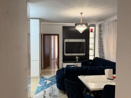 APARTAMENT 2+1 ME QERA – ZJARRFIKËSJA, VLORË