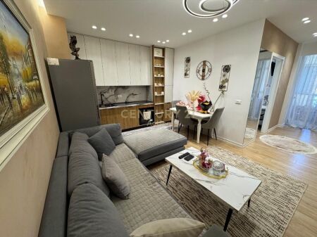 SHITET APARTAMENT 2+1 | ASTIR, TE FRATARI 176,000 €