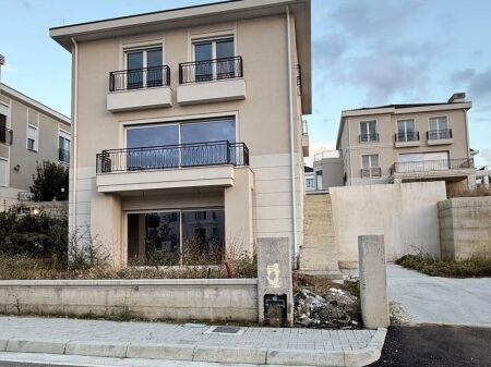 🏡 SHITET VILË 3-KATËSHE | COLLINA VERDE ✨🌿