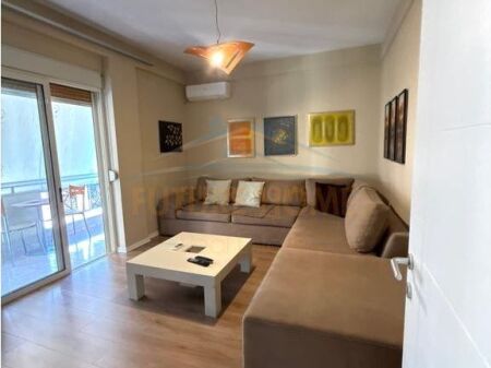 Qera, Apartament 1+1+2 Kuzhinë e Veçuar, Vasil Shanto, Tiranë