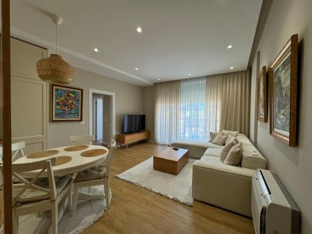 Apartment 2+1+2 available near 21 Dhjetori