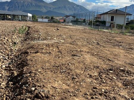 Land for rent in Kamez, Apollonia Street, Institute.
