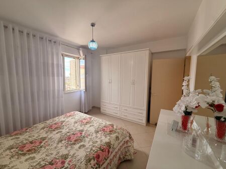 SHITET APARTAMENT 2+1+2